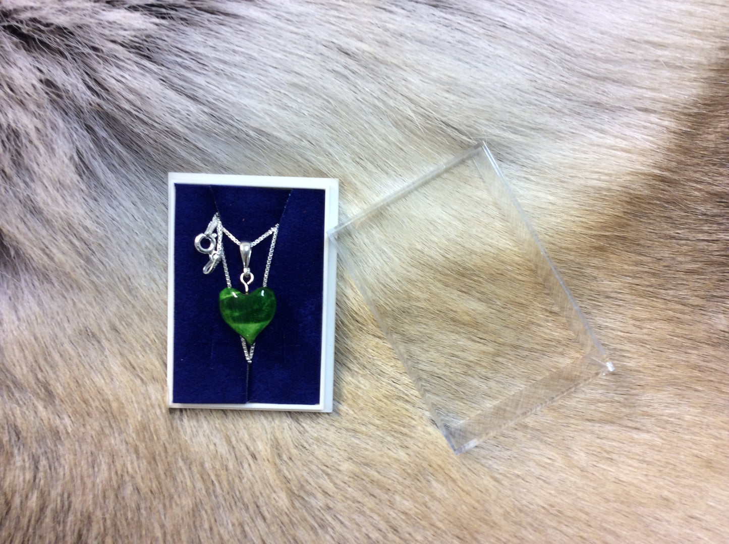 Riipus, Sydän pieni vihreä