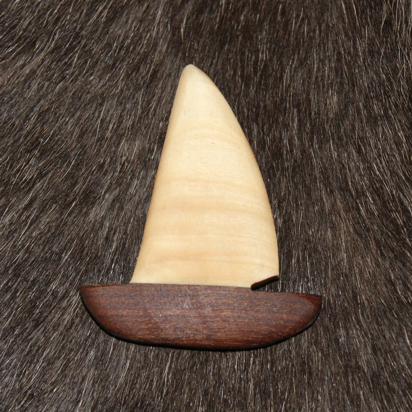 2129 Magneetti, purjevene