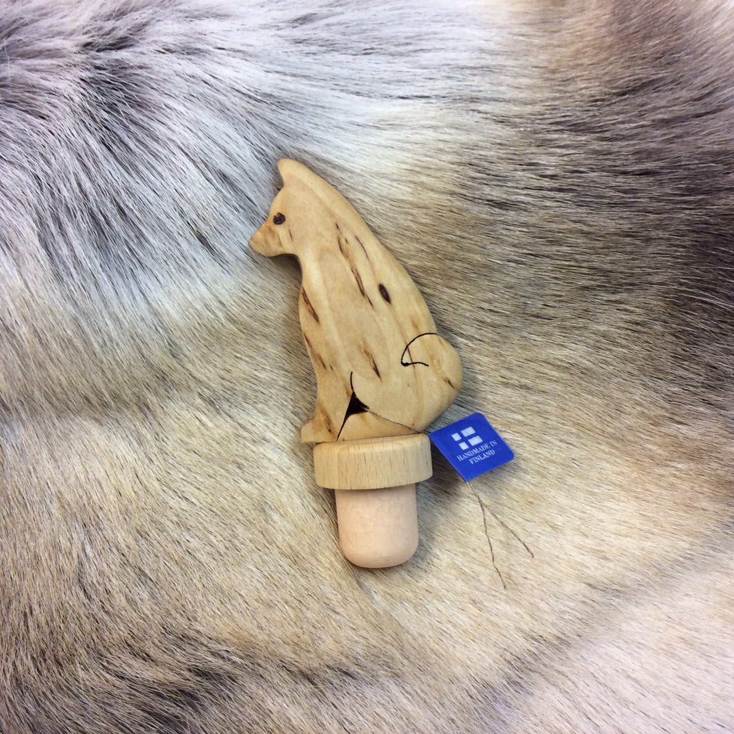 Bottle Cap, Dog sitting