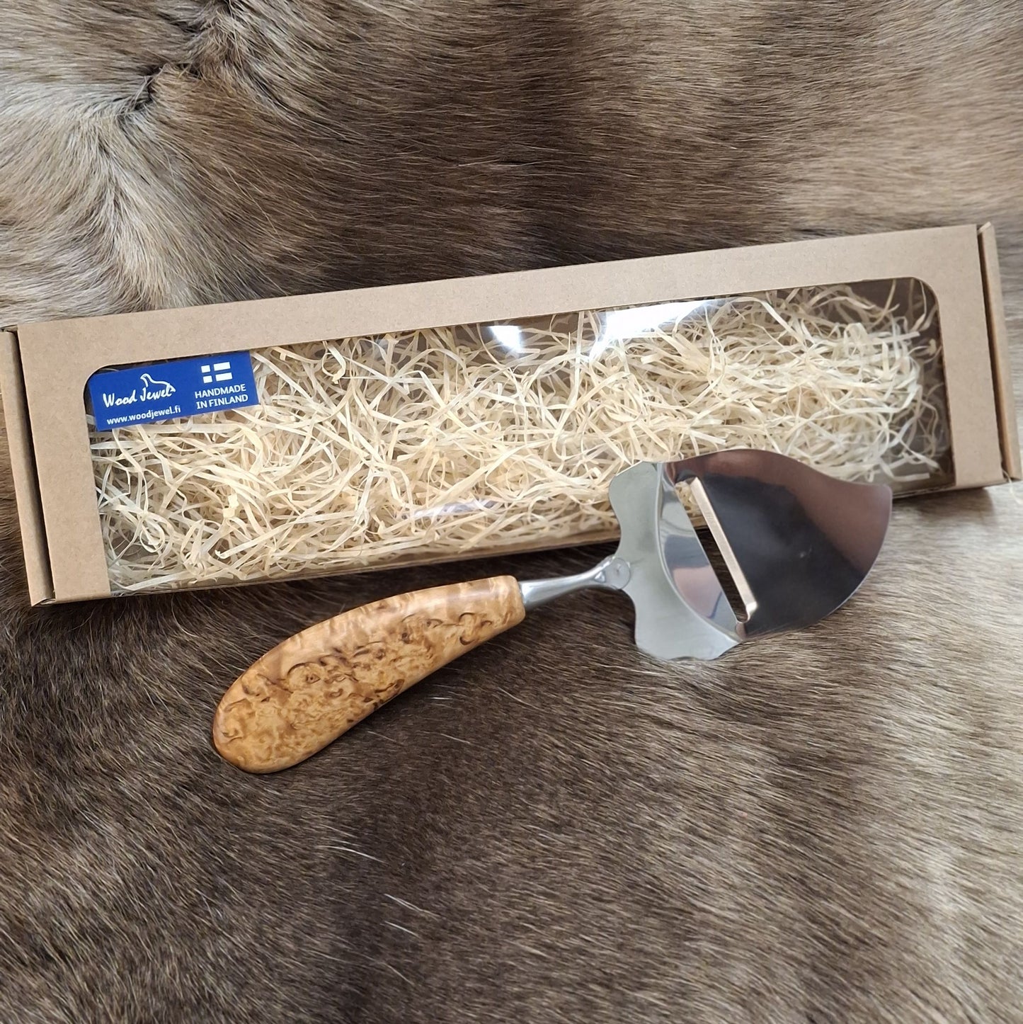 40 Juustohöylä Liekki