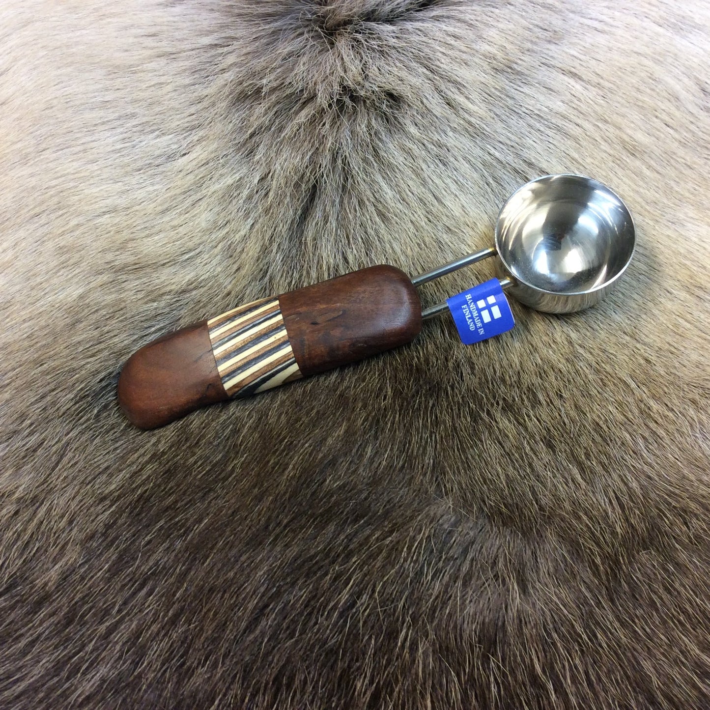 KMDt Kahvimitta, lämpökäsitelty koivu + raita