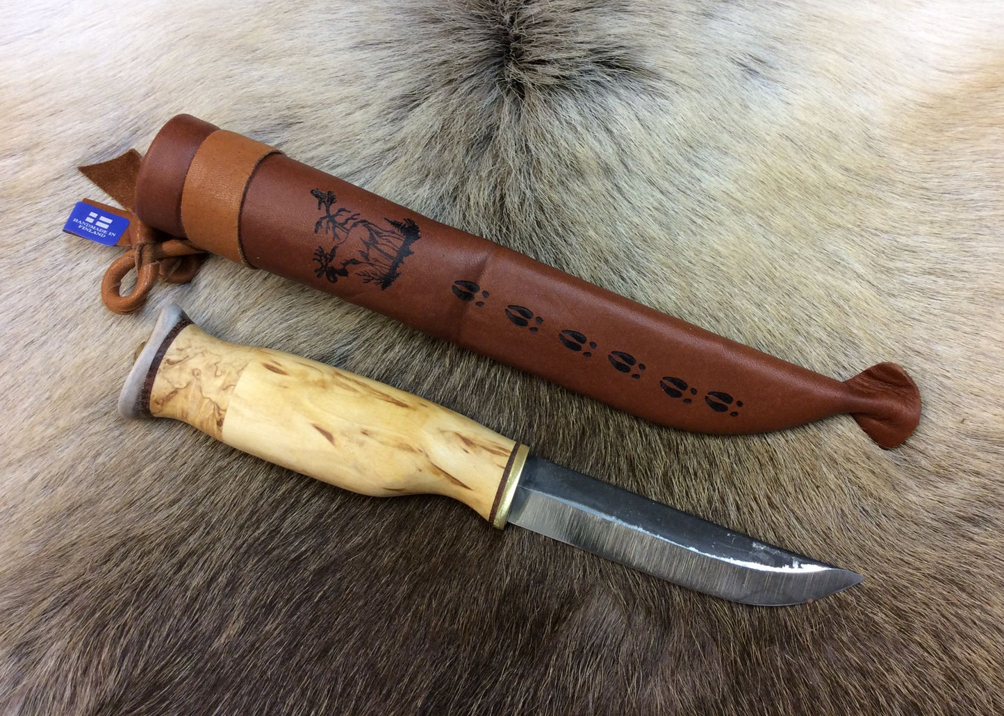 Carving Knife with horn hat 9.5cm