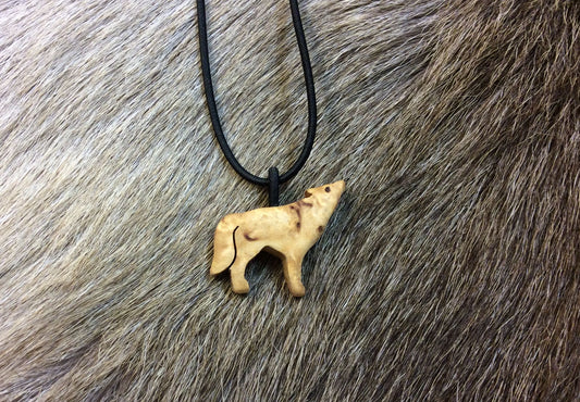 Rubberband necklace, Wolf