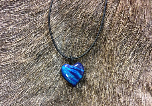 Rubberband necklace, Heart blue